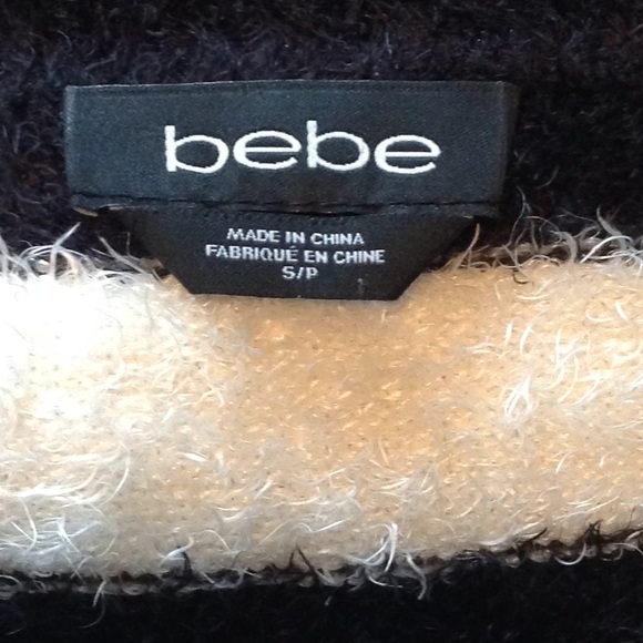 B/W eyelash top - Picture 3 of 3